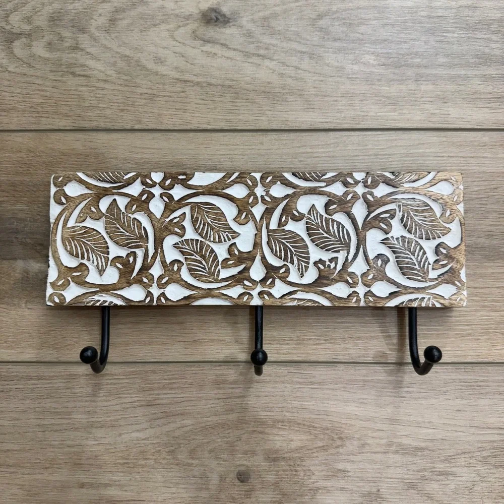 Carved Wood Wall Hook Rack 3 Hooks White Wash Boho Botanical Leaf 12 Inch